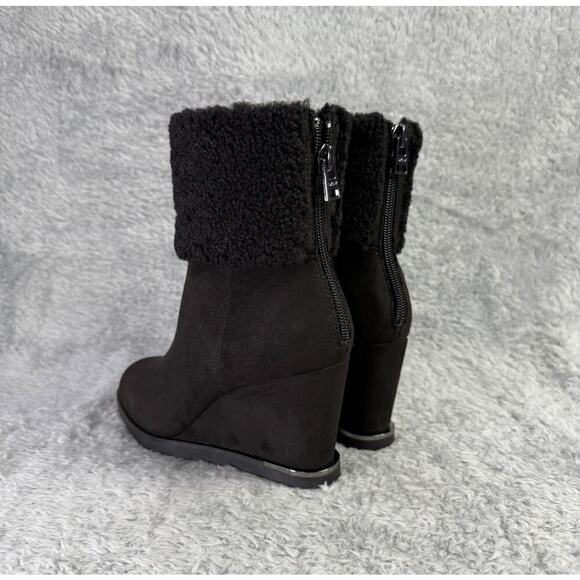 DKNY Powell Wedge Bootie Women's Black Ankle Boot Faux Shearling Size 6.5 - Picture 3 of 12